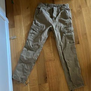 slim lived in cargo pants